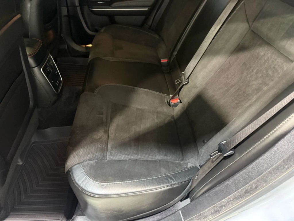 2022 Dodge Charger Image 27