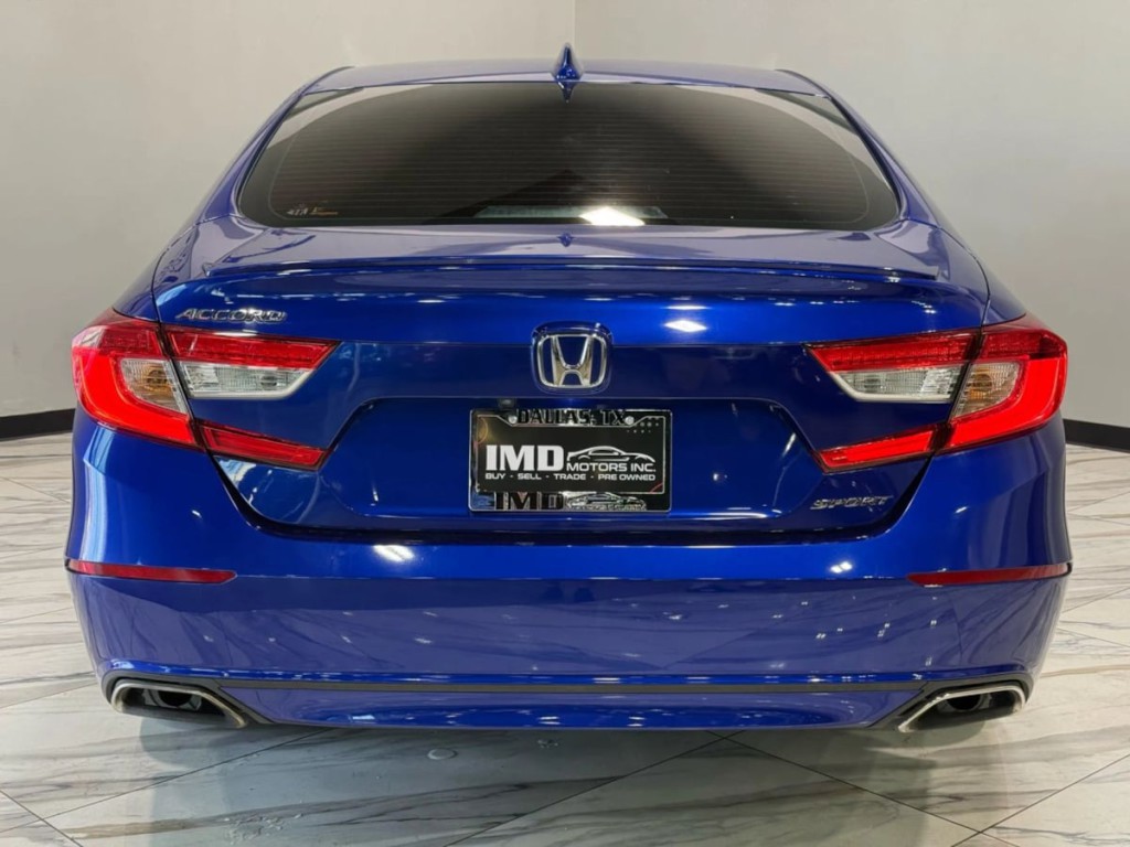 2019 Honda Accord Image 6