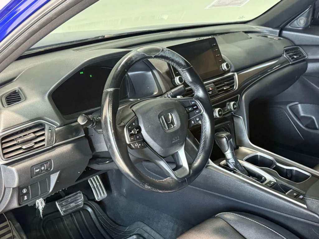 2019 Honda Accord Image 11