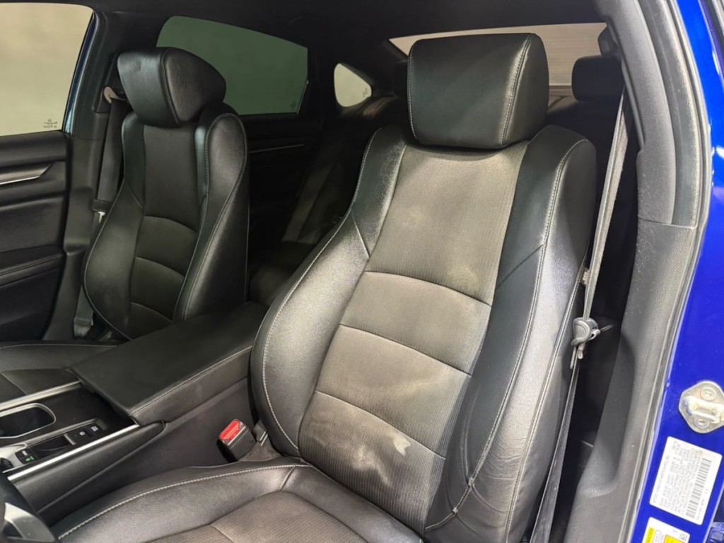 2019 Honda Accord Image 19