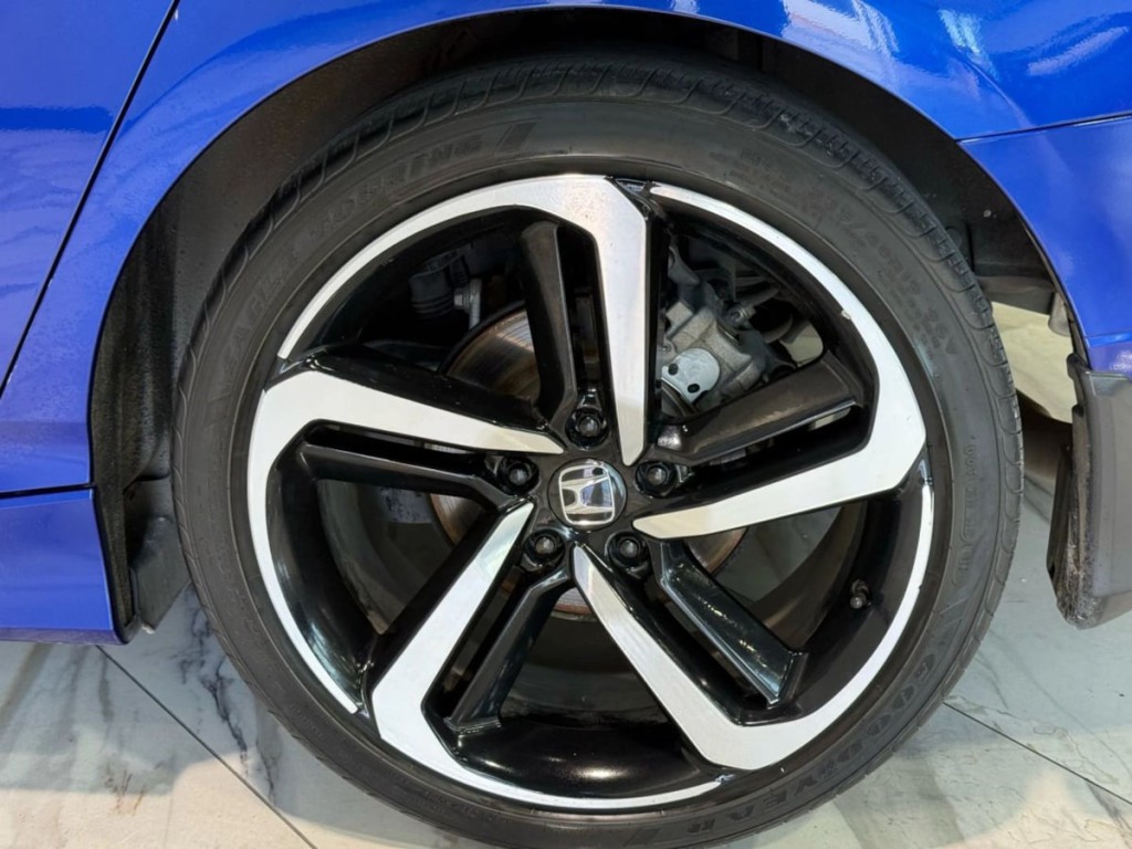 2019 Honda Accord Image 28