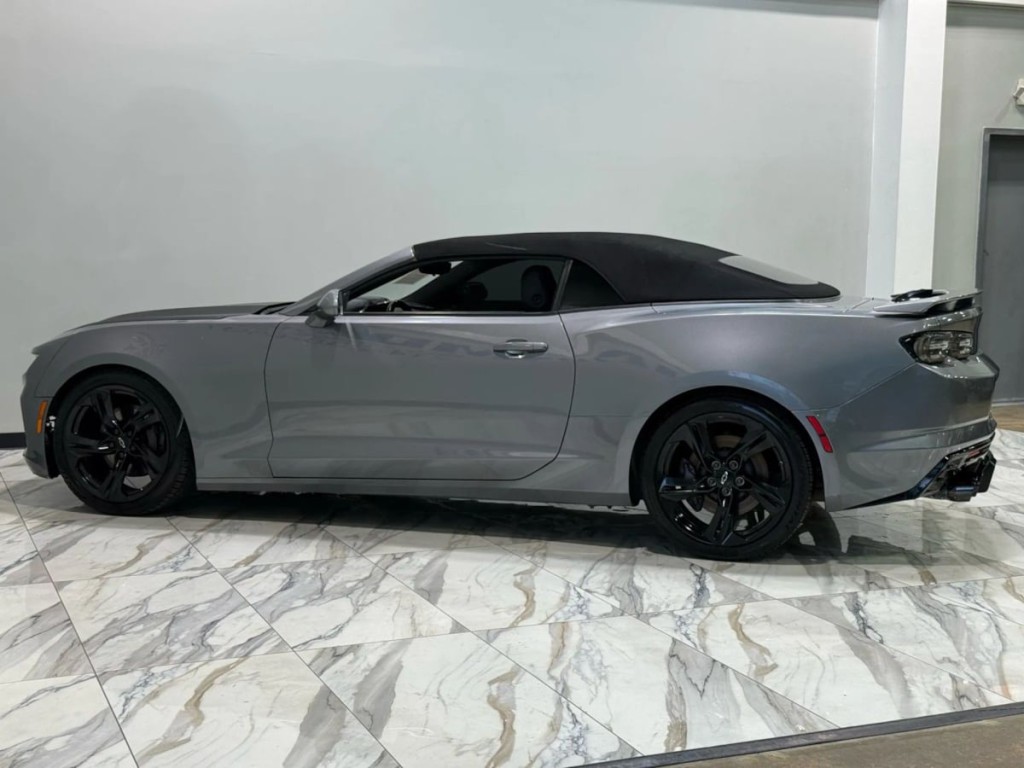 2020 Chevrolet Camaro Image 9