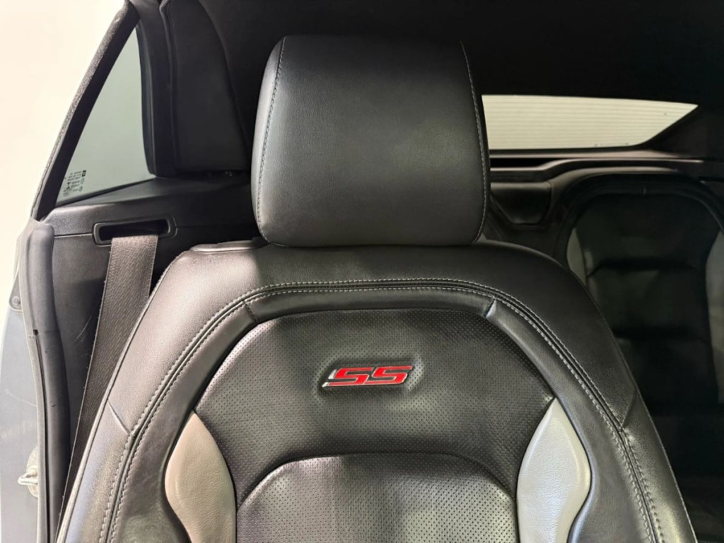 2020 Chevrolet Camaro Image 27