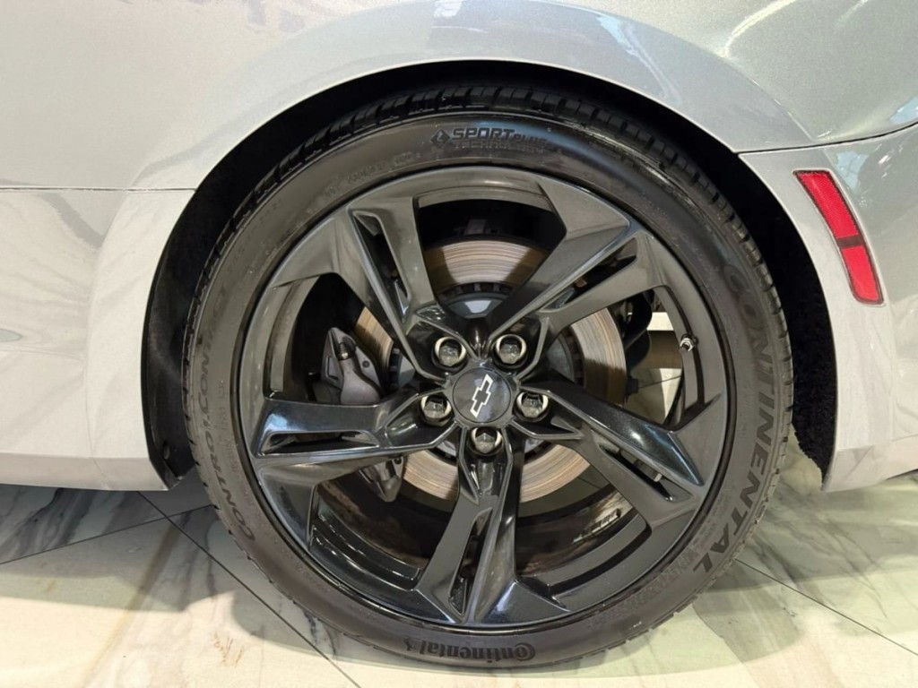 2020 Chevrolet Camaro Image 30