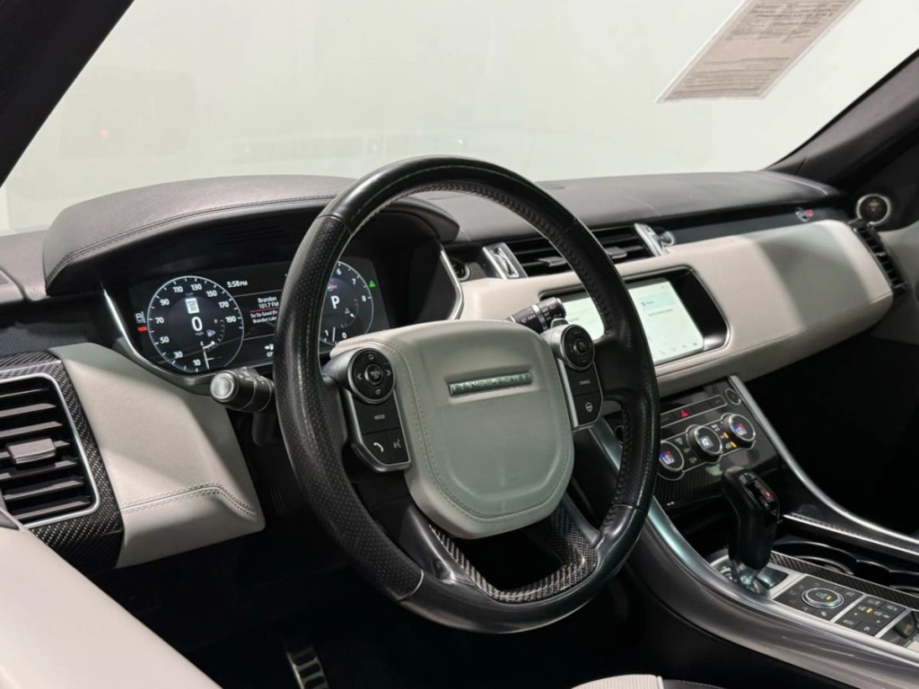 2017 Land Rover Range Rover Sport Image 16