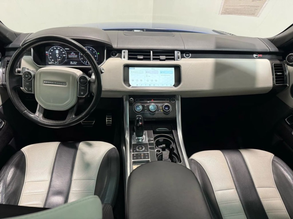 2017 Land Rover Range Rover Sport Image 17