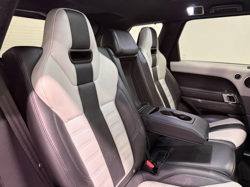 2017 Land Rover Range Rover Sport Image 35