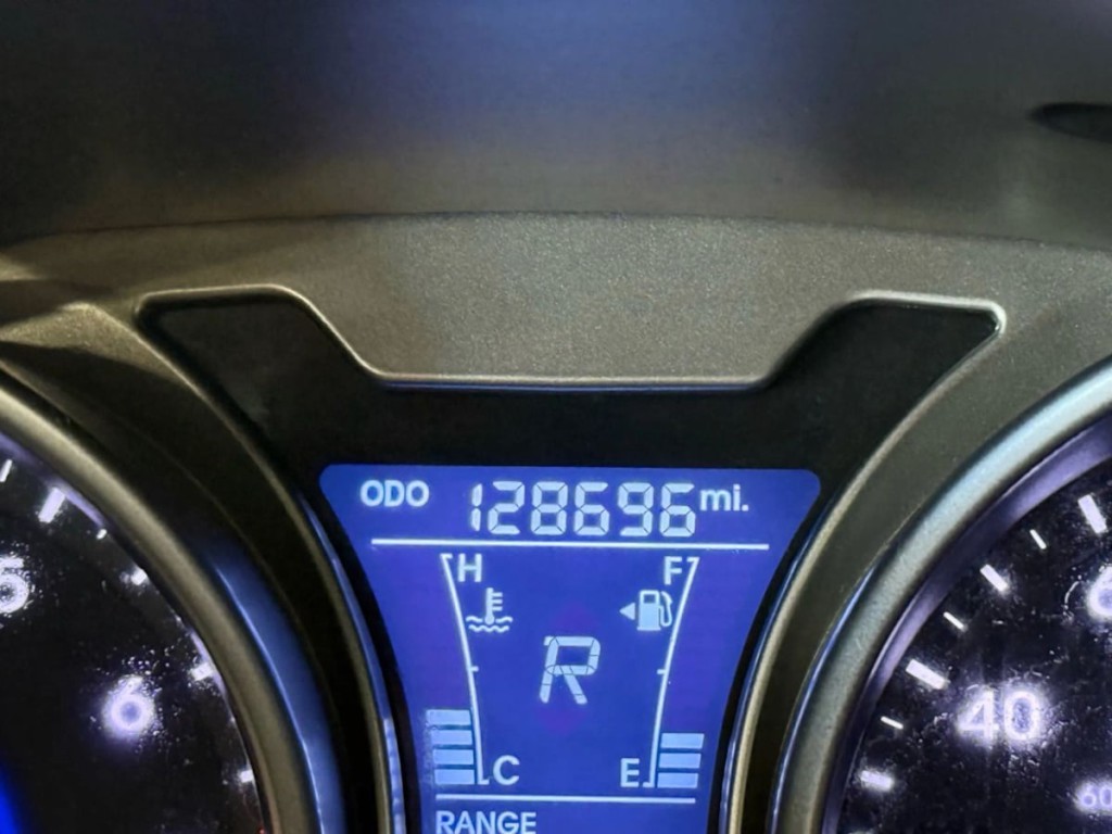 2016 Hyundai Veloster Image 18