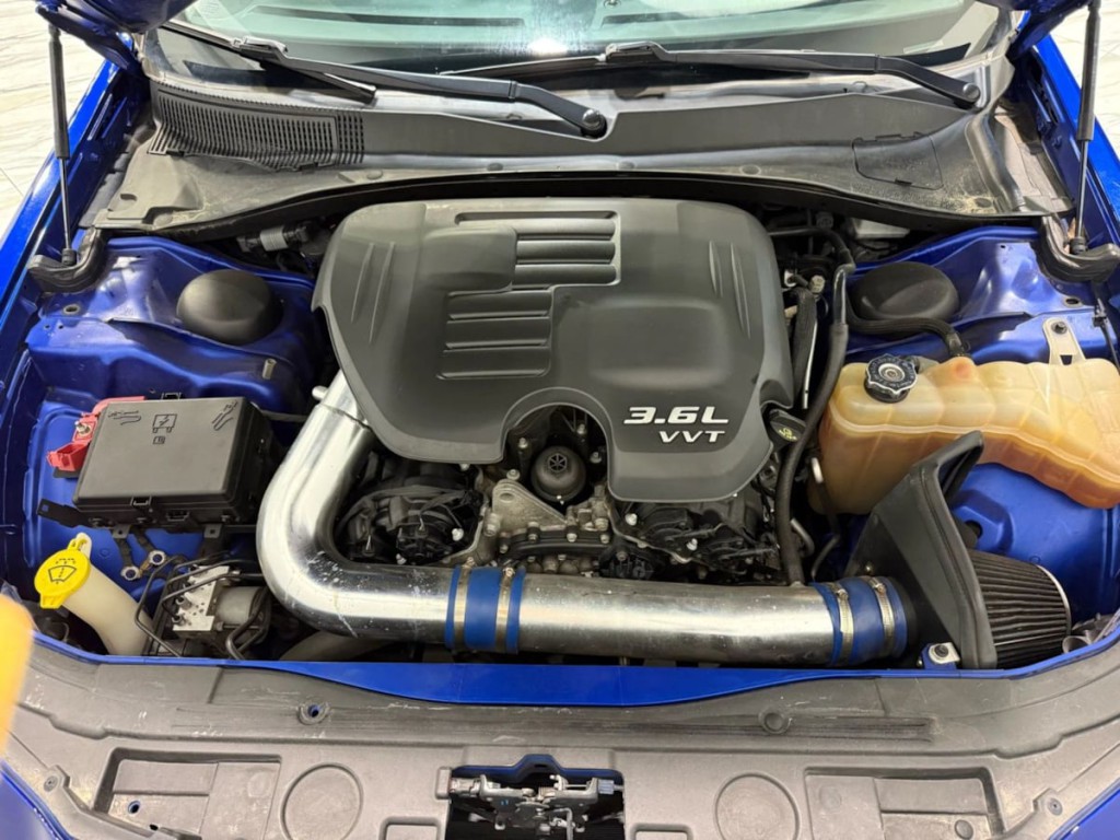 2018 Chrysler 300 Image 33