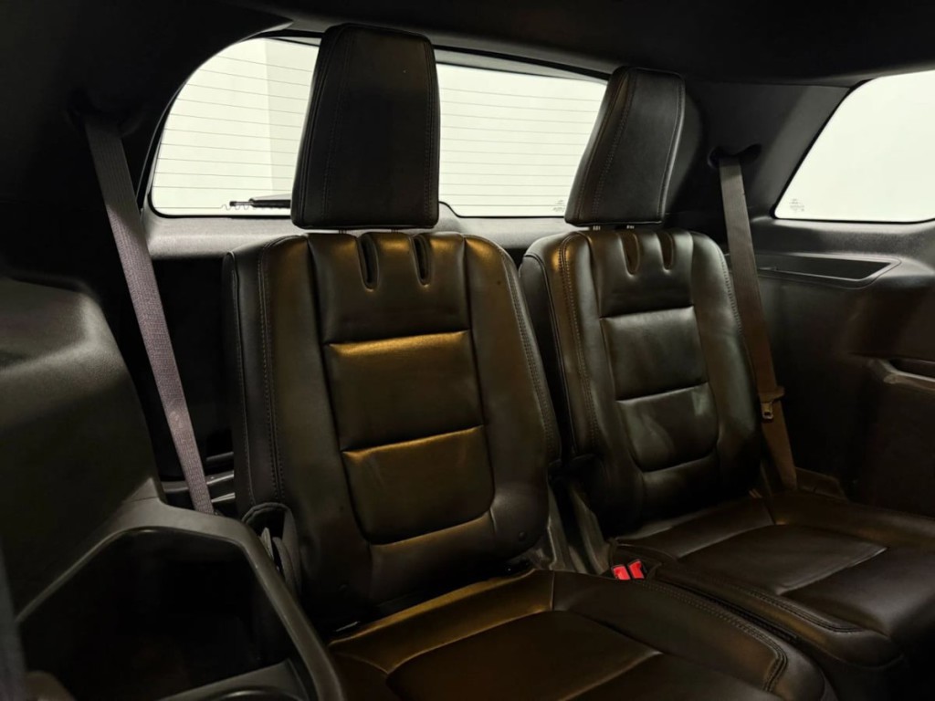 2013 Ford Explorer Image 33