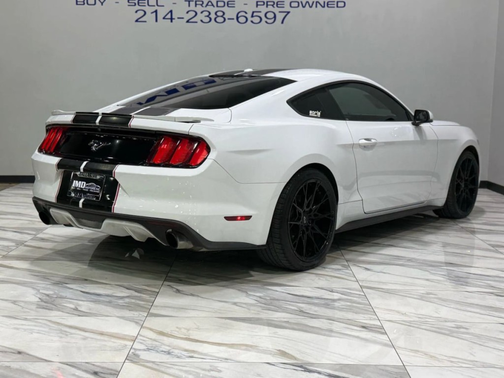 2017 Ford Mustang Image 7