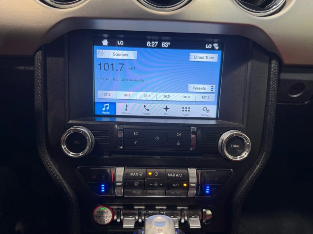 2017 Ford Mustang Image 27