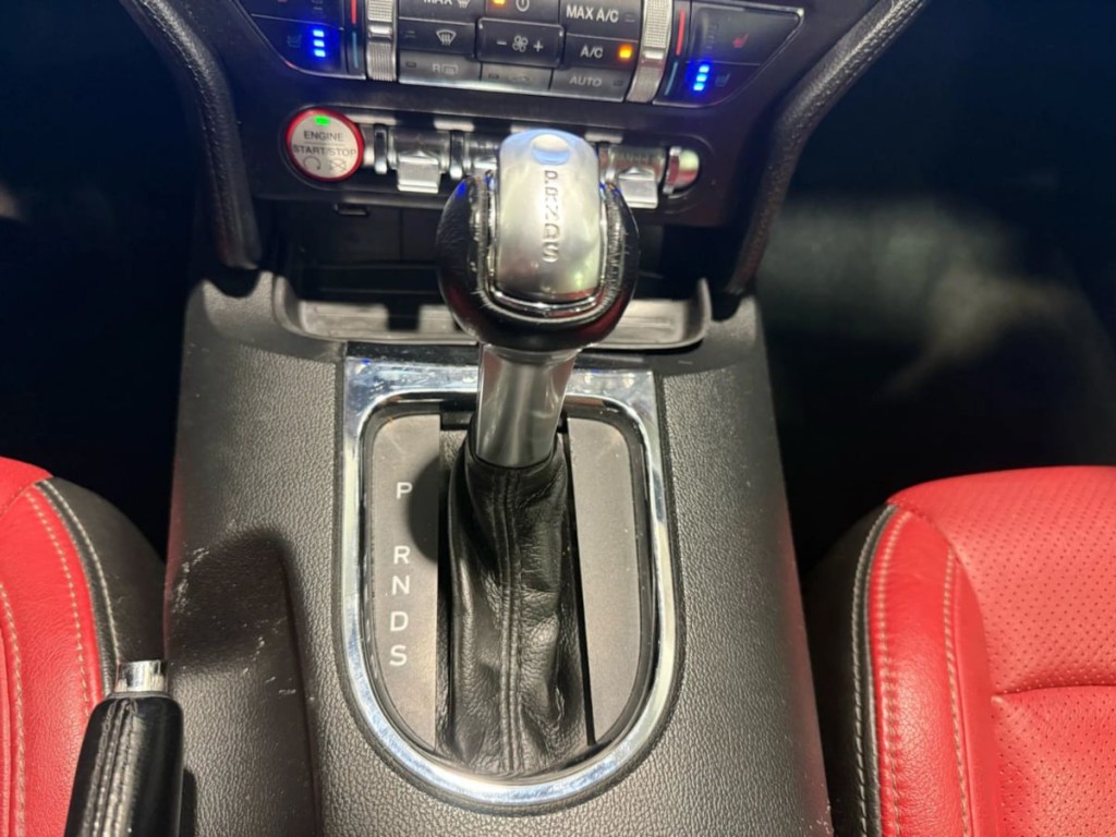 2017 Ford Mustang Image 29