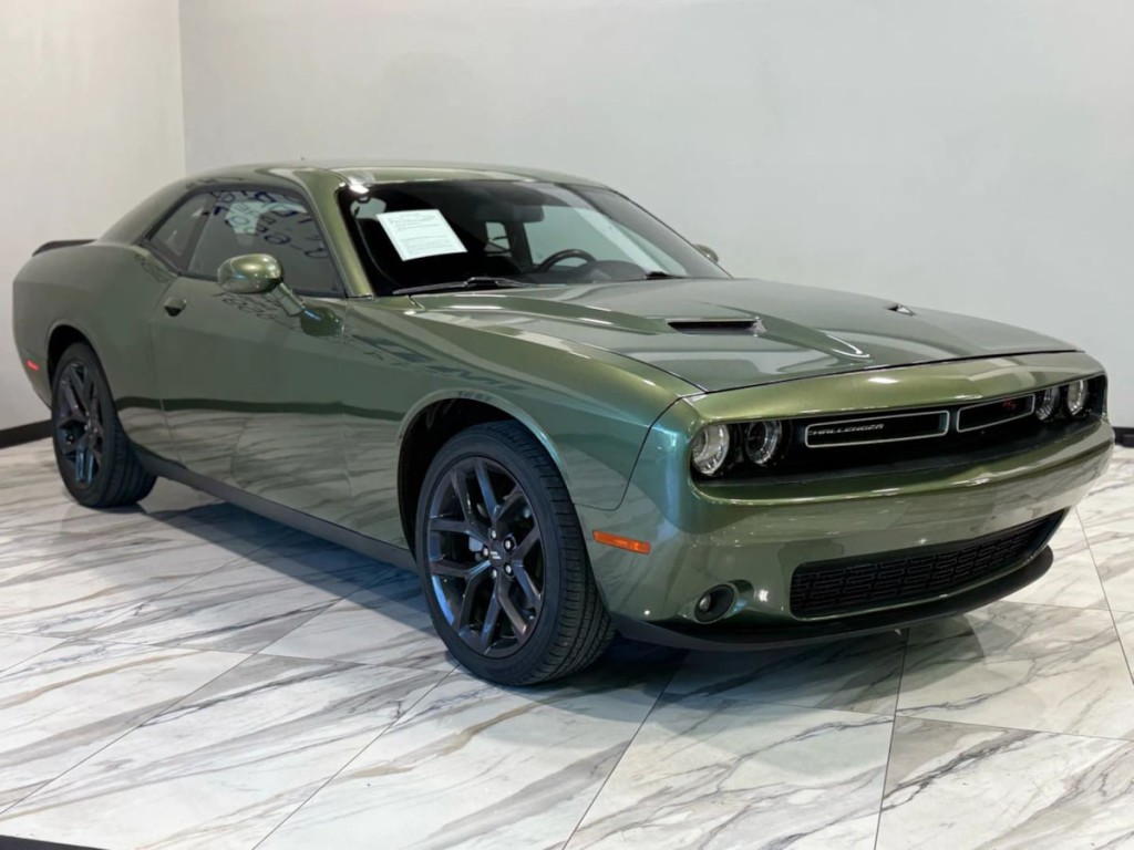 2023 Dodge Challenger Image 5