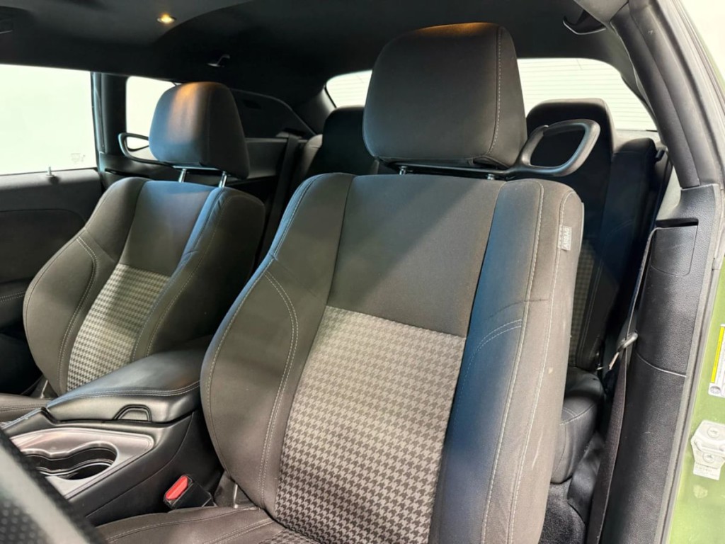 2023 Dodge Challenger Image 25