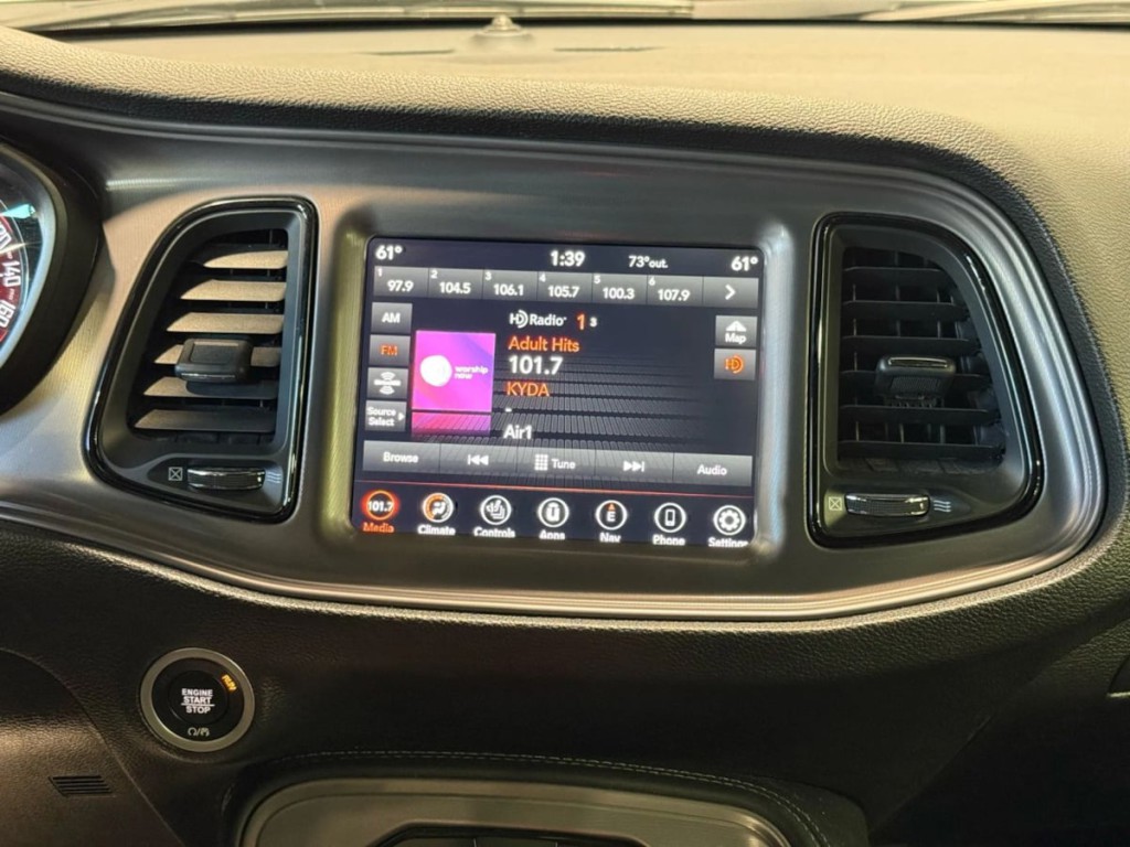 2023 Dodge Challenger Image 21