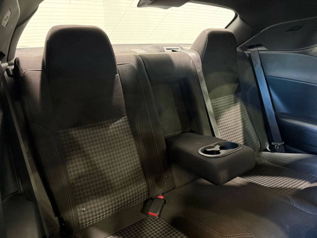 2023 Dodge Challenger Image 32