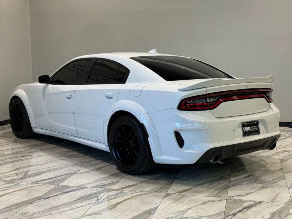 2022 Dodge Charger Image 9