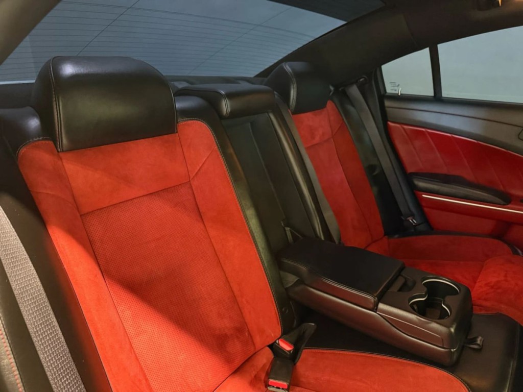 2022 Dodge Charger Image 35