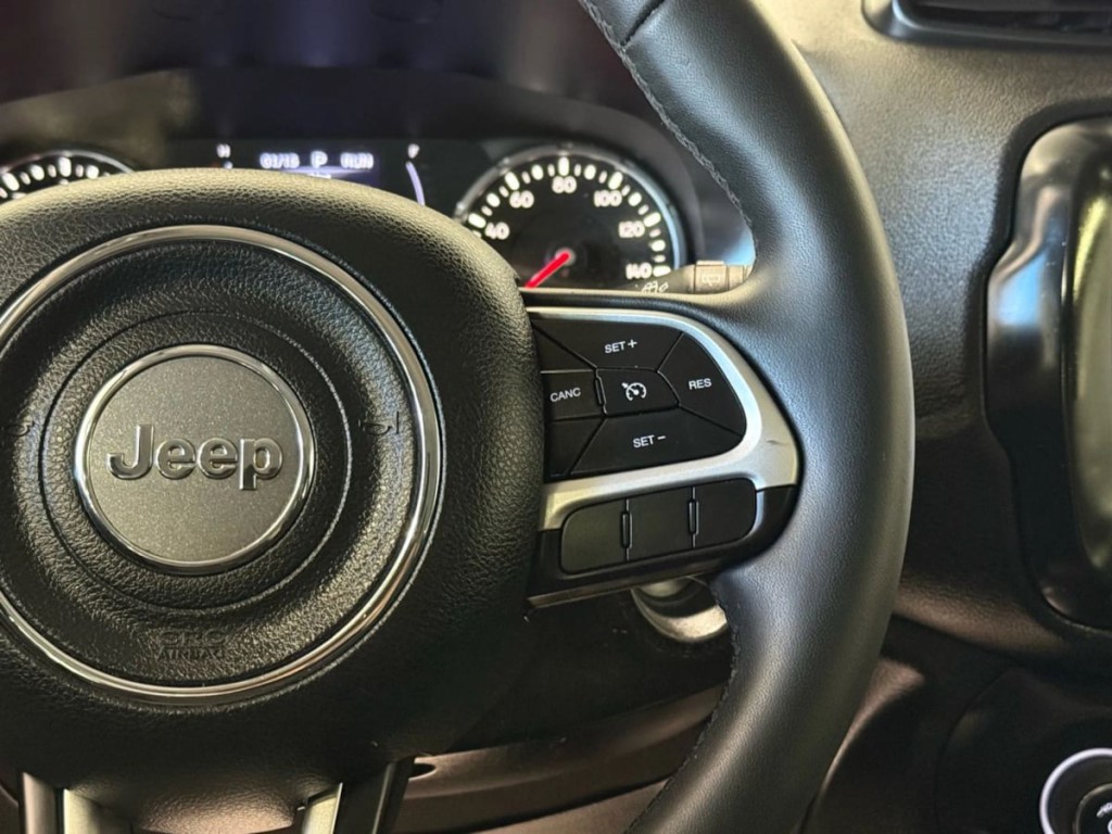 2018 Jeep Renegade Image 17