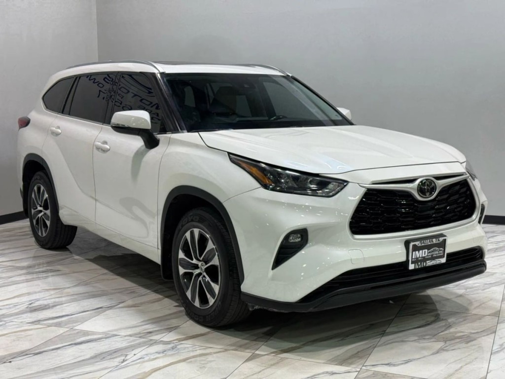 2020 Toyota Highlander Image 4