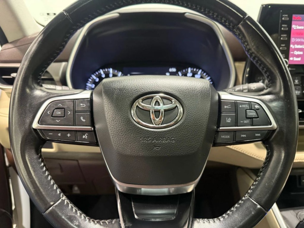 2020 Toyota Highlander Image 12