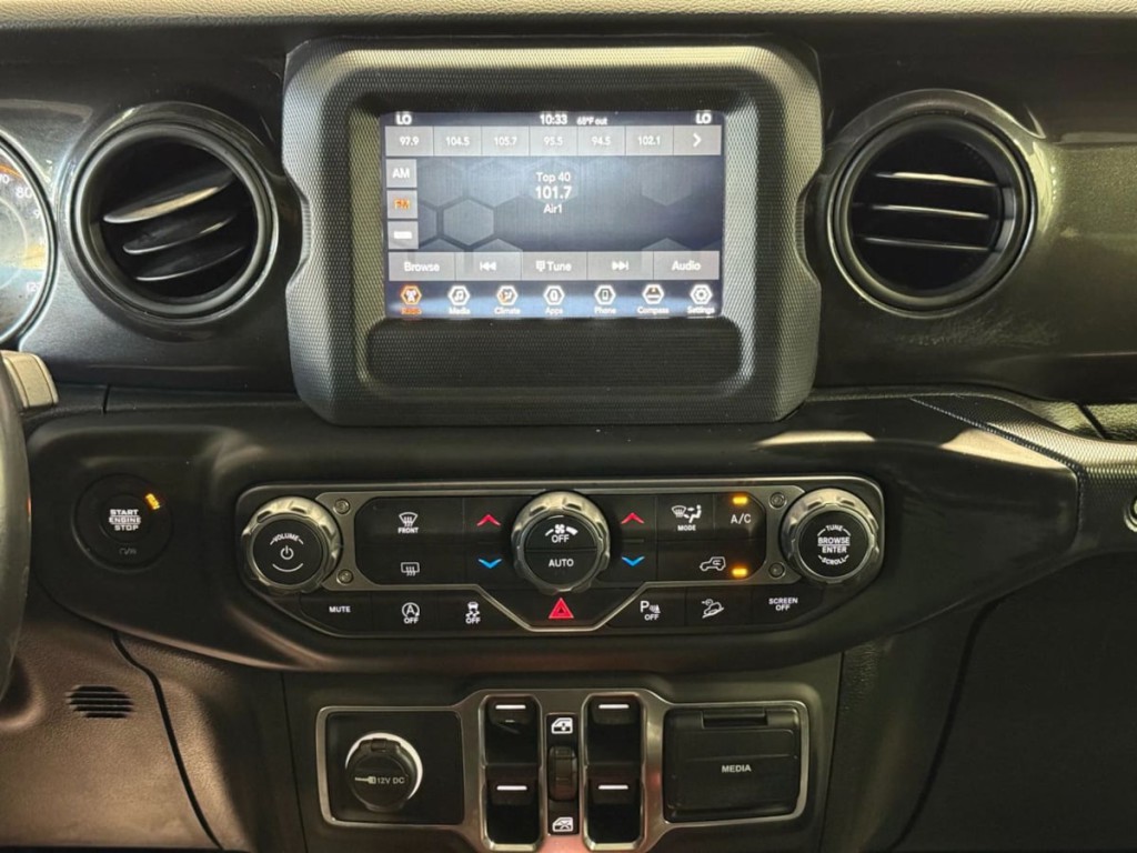 2020 Jeep Wrangler Unlimited Image 21