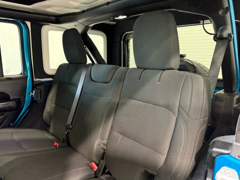 2020 Jeep Wrangler Unlimited Image 25