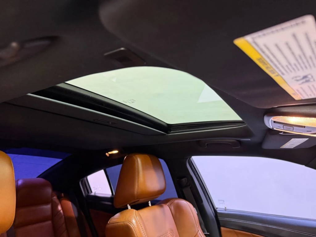 2019 Dodge Charger Image 25