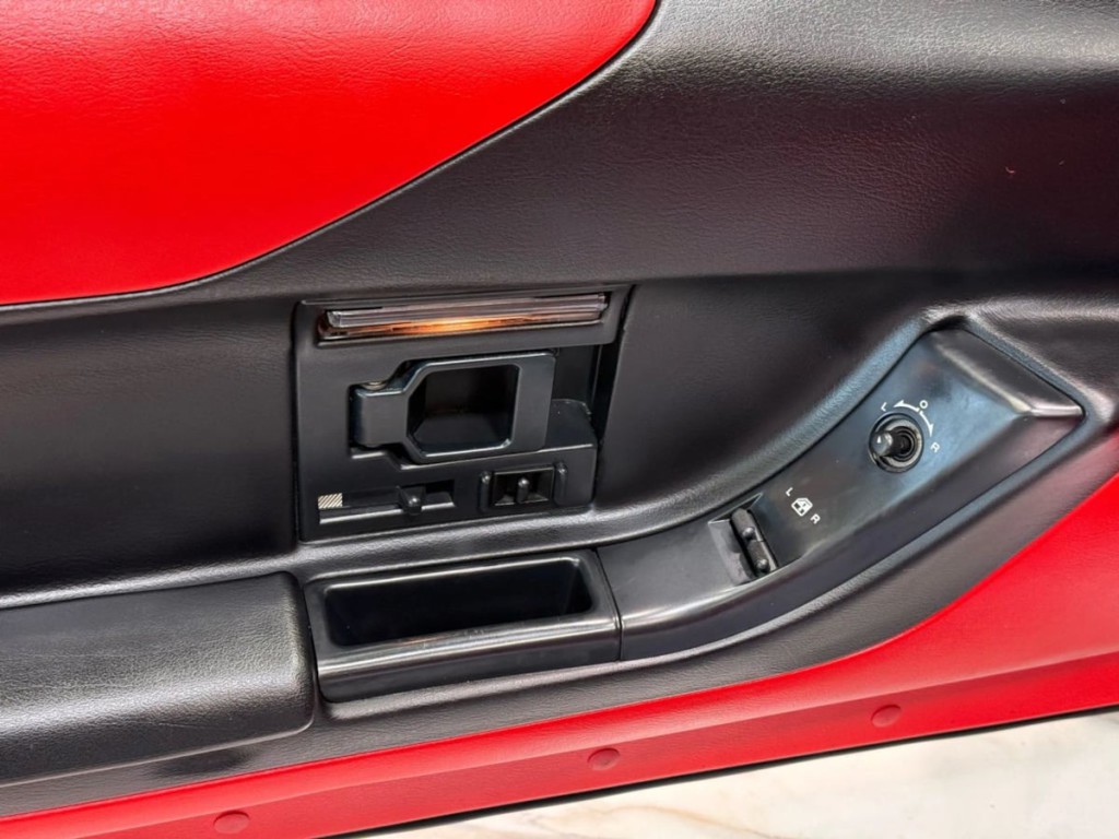 1995 Chevrolet Corvette Image 21