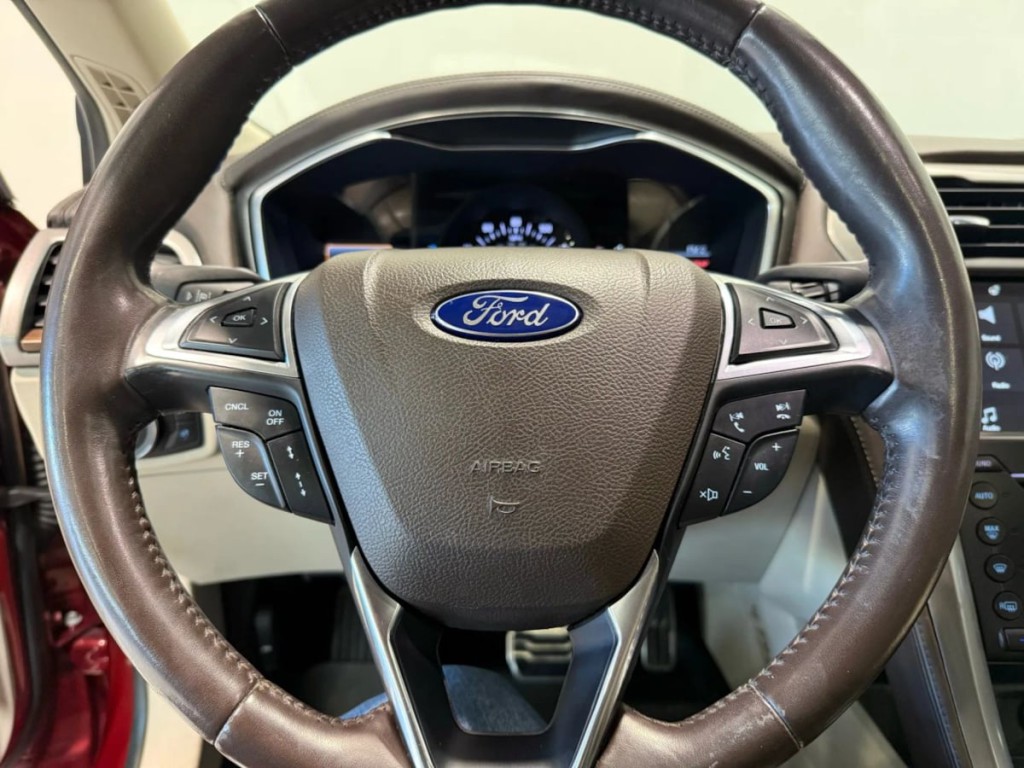 2017 Ford Fusion Image 15