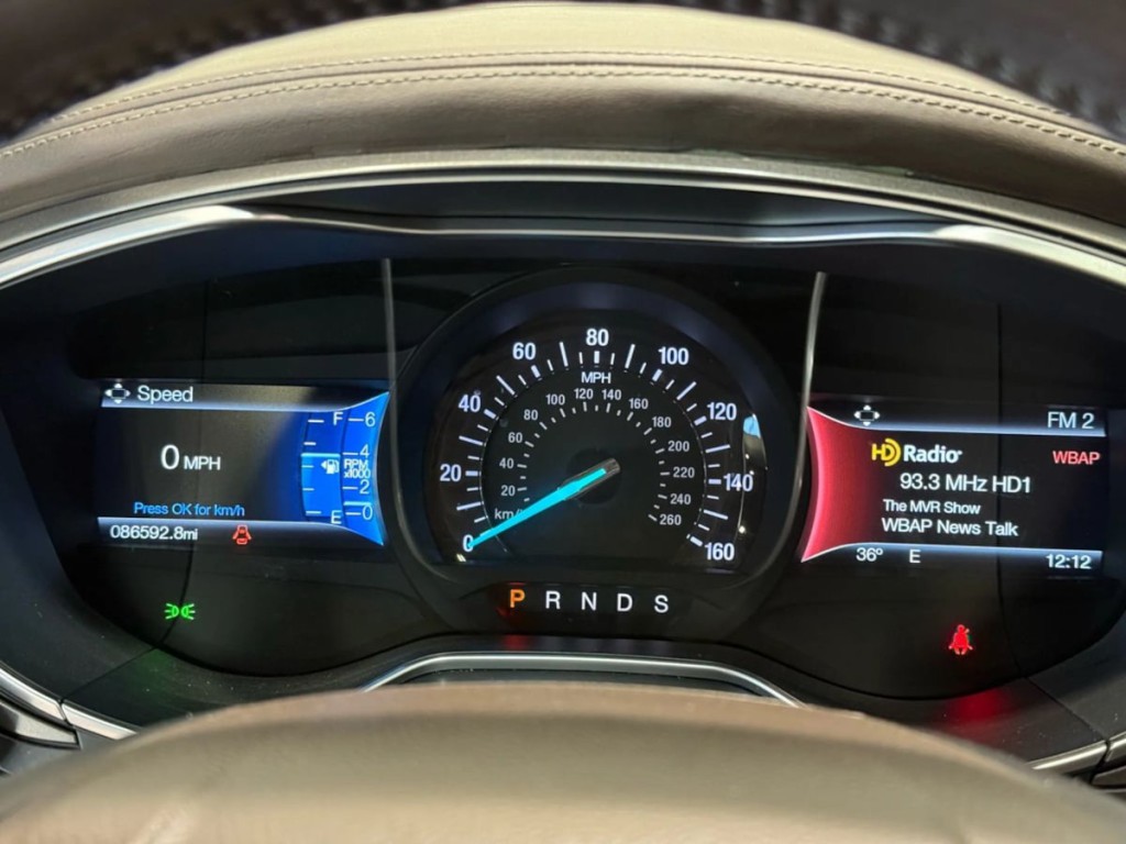 2017 Ford Fusion Image 18