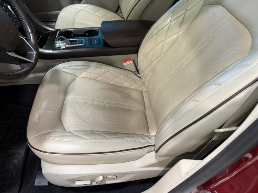 2017 Ford Fusion Image 24