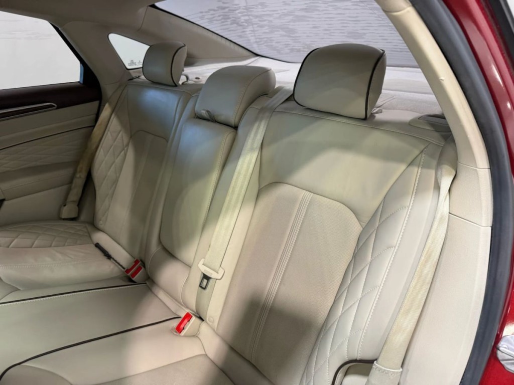 2017 Ford Fusion Image 25