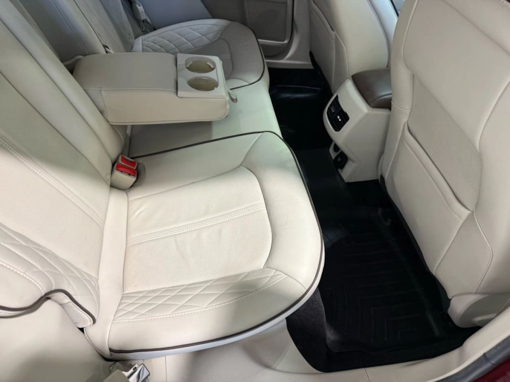 2017 Ford Fusion Image 32