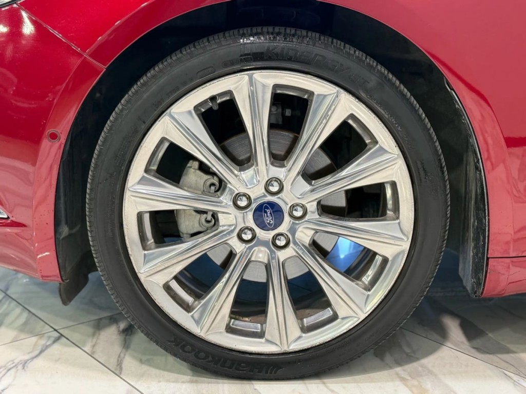 2017 Ford Fusion Image 33