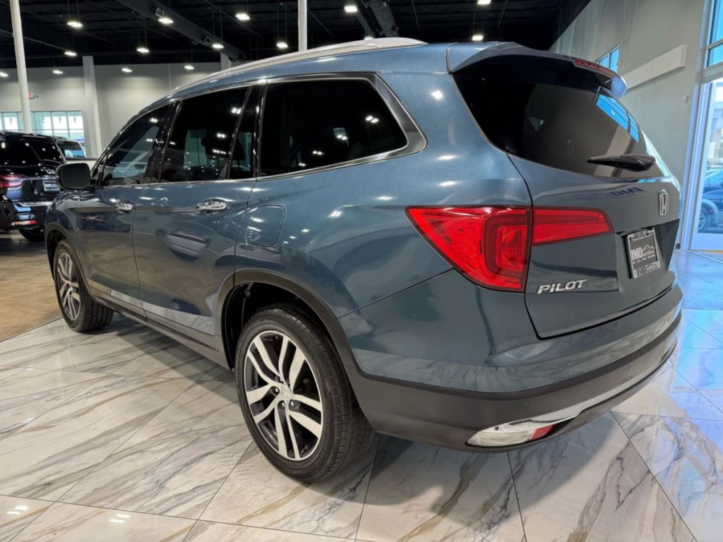 2017 Honda Pilot Image 8