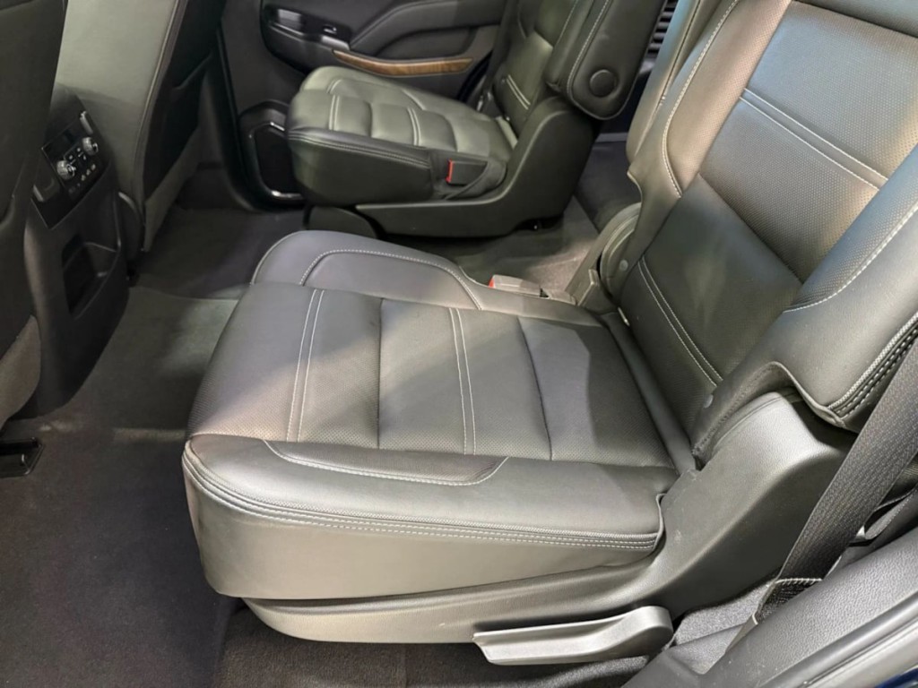 2020 GMC Yukon Image 26