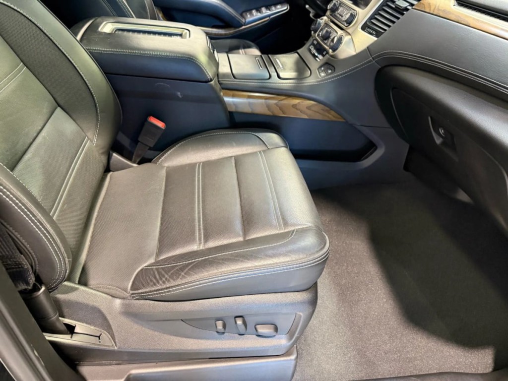 2020 GMC Yukon Image 30