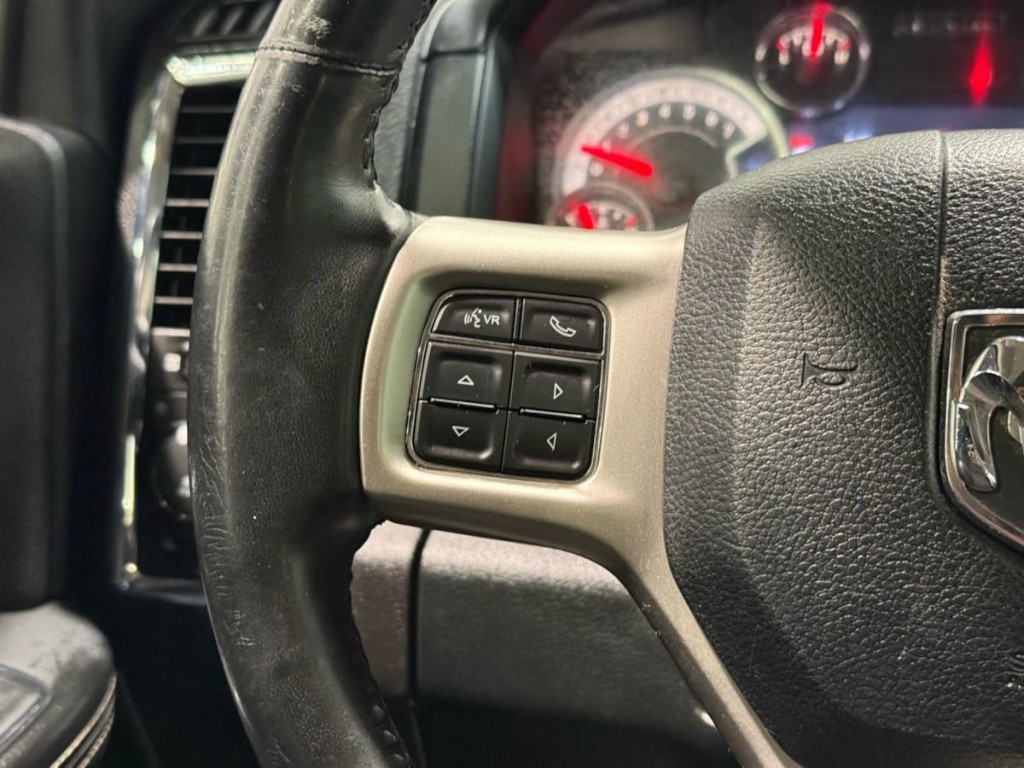 2014 RAM 1500 Image 13