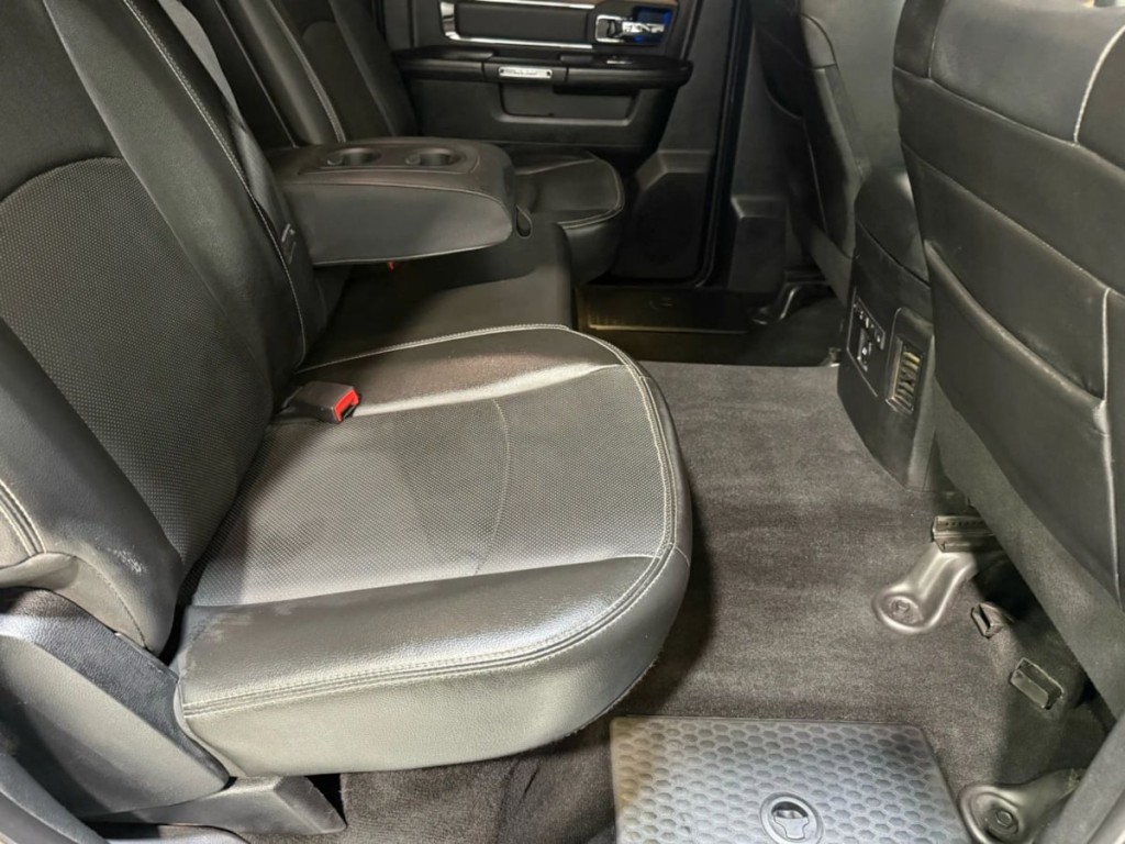 2014 RAM 1500 Image 28