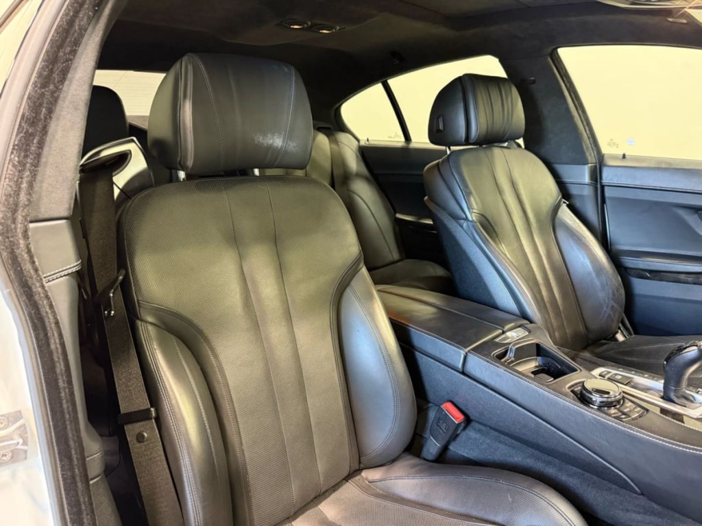 2016 BMW 6 Series Image 28