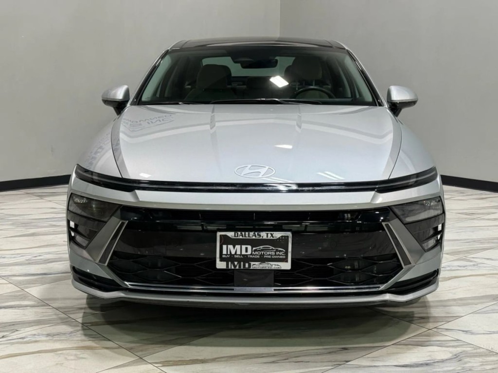 2025 Hyundai Sonata Image 3
