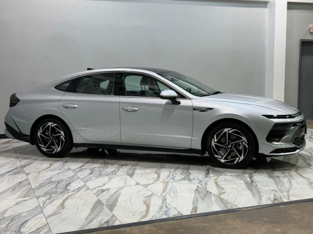 2025 Hyundai Sonata Image 5