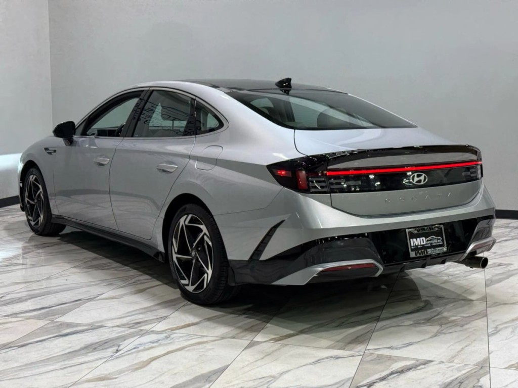 2025 Hyundai Sonata Image 8