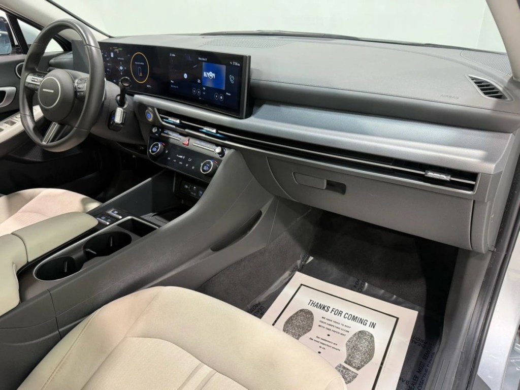 2025 Hyundai Sonata Image 28