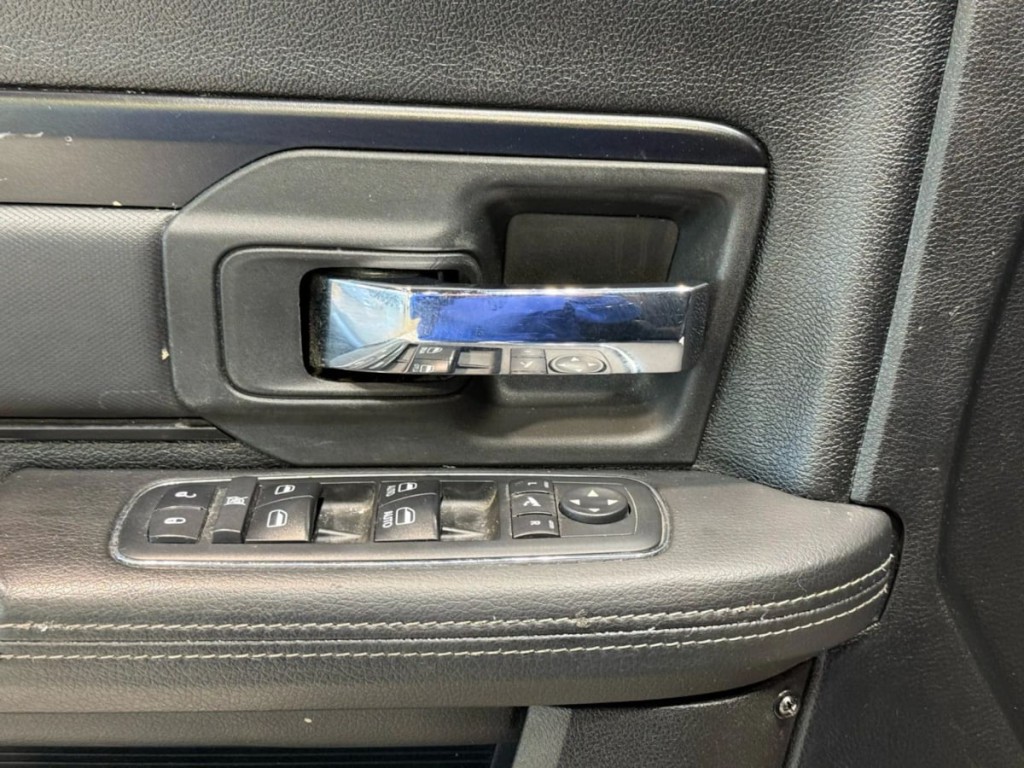 2017 RAM 1500 Image 13