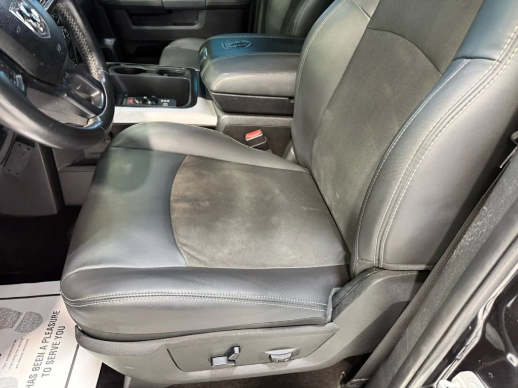 2017 RAM 1500 Image 24