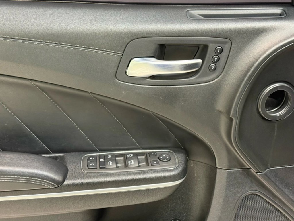 2023 Dodge Charger Image 12