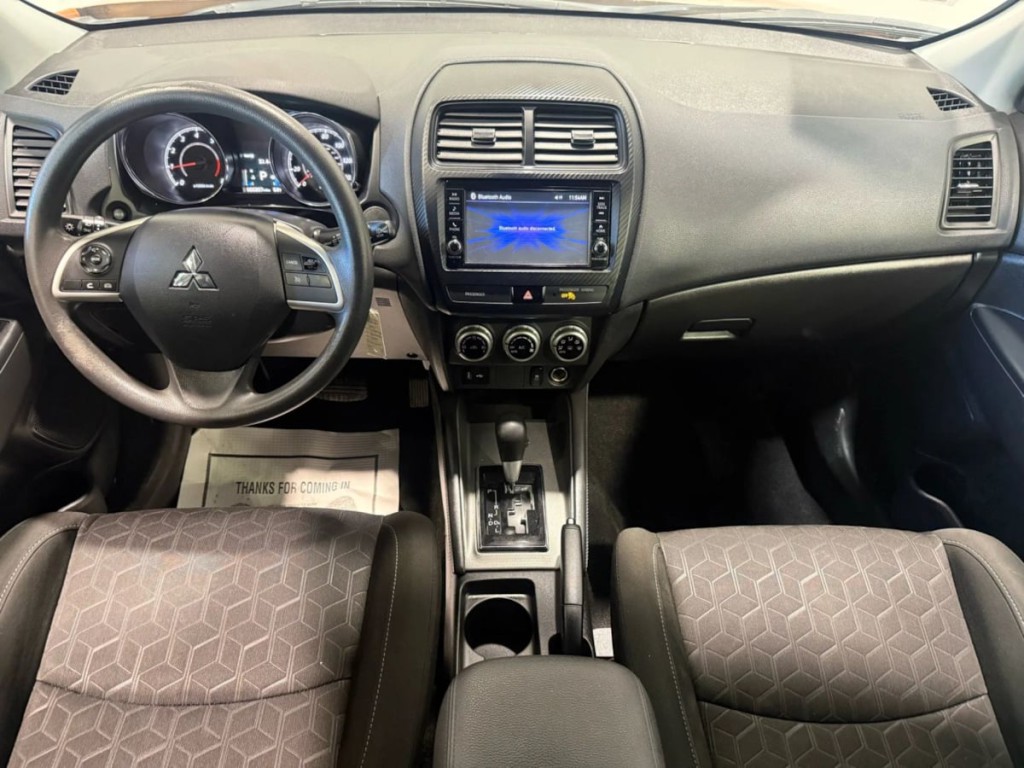 2020 Mitsubishi Outlander Image 14